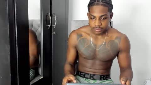 Darktemp  online show from 02.25.26