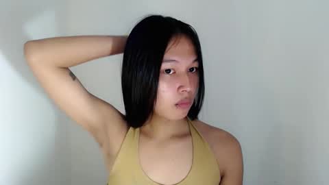 Snapshot of darling_sweetheartxx chatting on 11.19.25 YOUR ATHENA online show from 11.19.25