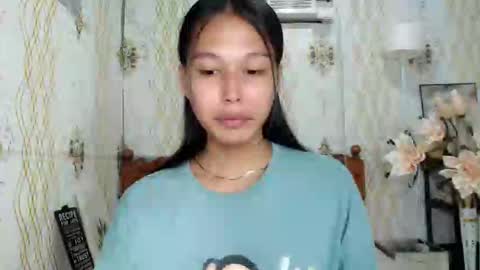 Snapshot of darling_sweetheartxx chatting on 04.17.26 YOUR ATHENA online show from 04.17.26
