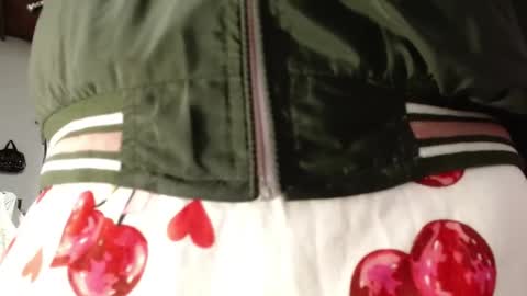 Snapshot of darwin_x chatting on 01.15.26 darwin_x online show from 01.15.26