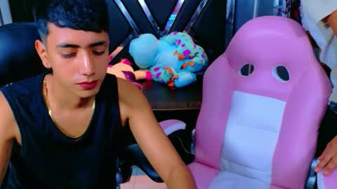 darwinandbrayan online show from 11.14.25