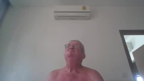 Snapshot of darwincock chatting on 03.30.26 darwincock online show from 03.30.26