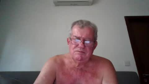 Snapshot of darwincock chatting on 07.06.26 darwincock online show from 07.06.26