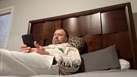 Snapshot of daryldman chatting on 11.01.25 daryldman online show from 11.01.25