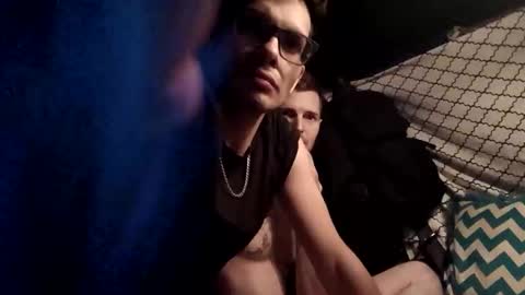 Snapshot of dattonix chatting on 11.09.25 Thursby online show from 11.09.25