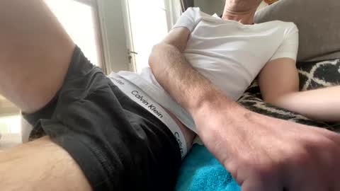 Snapshot of dave76b chatting on 02.25.25 dave76b online show from 02.25.25