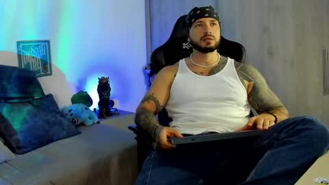 DAVE MAX online show from 11.23.25