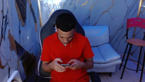 Snapshot of dave_skinnycum420 chatting on 04.05.26 dave online show from 04.05.26