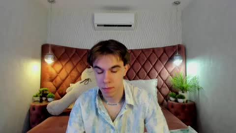 Snapshot of davebevy chatting on 04.16.26 Dave online show from 04.16.26