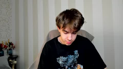 Snapshot of davebevy chatting on 05.16.26 Dave online show from 05.16.26