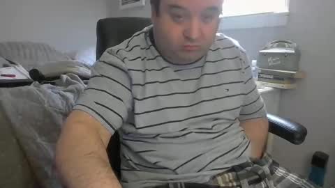 Snapshot of daveishorny1988 chatting on 11.16.25 daveishorny1988 online show from 11.16.25