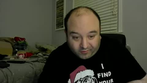 Snapshot of daveishorny1988 chatting on 12.20.25 daveishorny1988 online show from 12.20.25