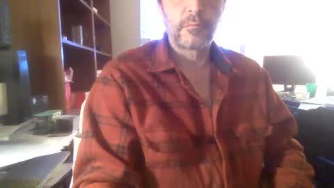 Snapshot of davethebooky chatting on 12.16.24 Dave online show from 12.16.24