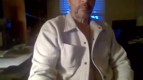 Snapshot of davethebooky chatting on 12.17.24 Dave online show from 12.17.24
