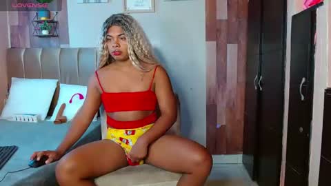 Snapshot of david778302 chatting on 07.18.26 Noha online show from 07.18.26