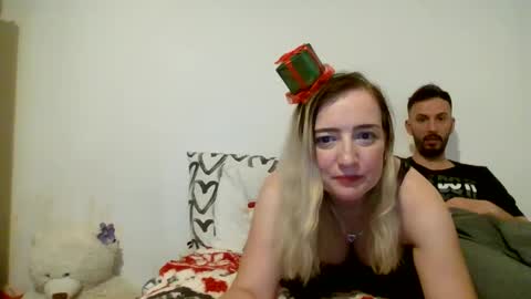 Snapshot of david_and_nadya chatting on 12.02.24 NadyaDavid online show from 12.02.24