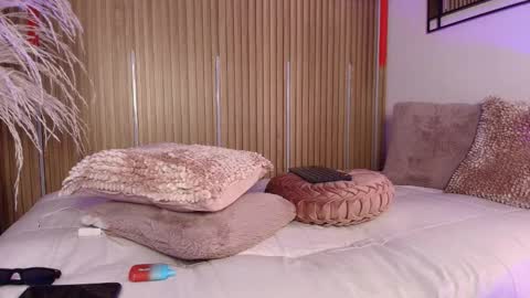 Snapshot of david_banks_ chatting on 03.10.26 David online show from 03.10.26