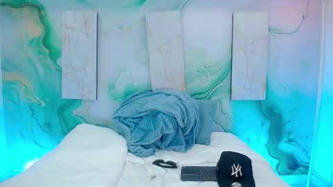 Snapshot of david_banks_ chatting on 03.15.26 David online show from 03.15.26