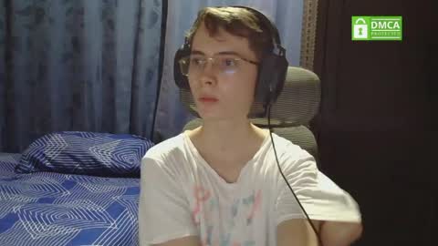 Snapshot of david_colombian chatting on 06.03.26 ProgrammerBoy online show from 06.03.26