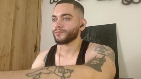 Snapshot of david_franco1 chatting on 02.11.26 Twitter davidsanctum online show from 02.11.26