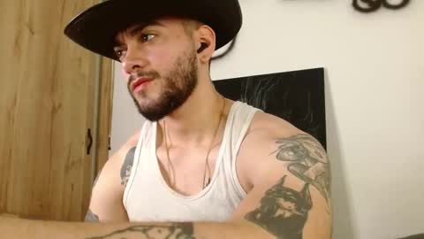 Snapshot of david_franco1 chatting on 02.20.26 Twitter davidsanctum online show from 02.20.26