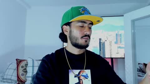 Hey im David that loves to explore and speak their fantasies. Very open talktative and nice. Feel free to chat with me online show from 02.02.26