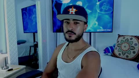 Hey im David that loves to explore and speak their fantasies. Very open talktative and nice. Feel free to chat with me online show from 04.14.26