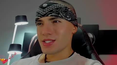 David Jons online show from 12.31.24