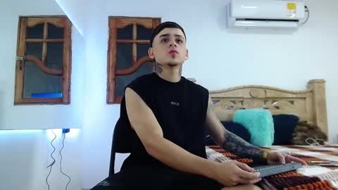 luis online show from 11.19.25