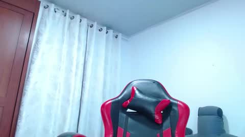 Snapshot of david_savage_ chatting on 03.19.26 david online show from 03.19.26