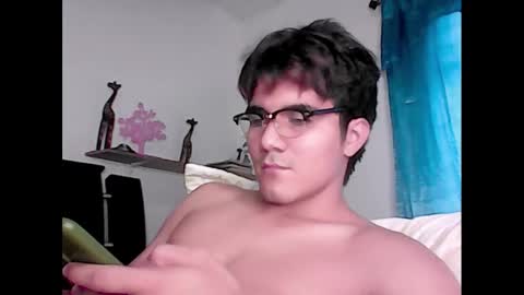 Snapshot of david_stuart07 chatting on 12.02.24 davidstuart online show from 12.02.24