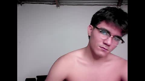 Snapshot of david_stuart07 chatting on 12.19.24 davidstuart online show from 12.19.24