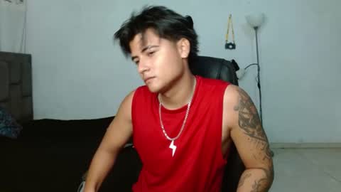 Snapshot of davidbless chatting on 07.22.26 David Bless online show from 07.22.26