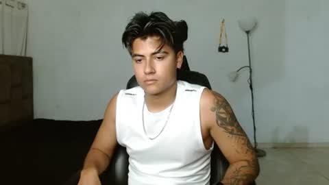 Snapshot of davidbless chatting on 07.25.26 David Bless online show from 07.25.26