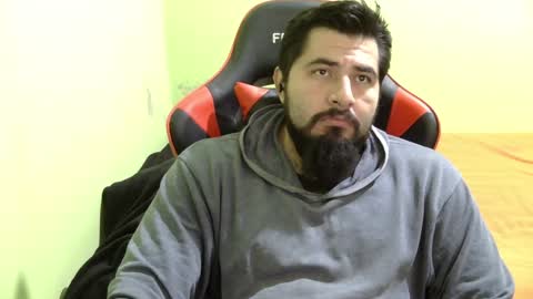 Snapshot of daviddelz chatting on 12.09.24 David online show from 12.09.24