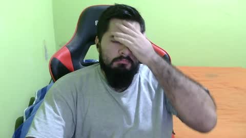 Snapshot of daviddelz chatting on 01.17.25 David online show from 01.17.25