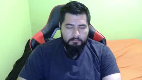 Snapshot of daviddelz chatting on 01.06.26 David online show from 01.06.26