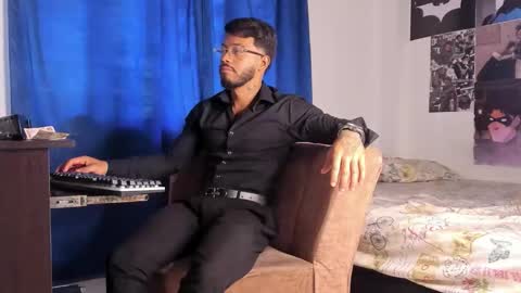 Snapshot of davide_daniels chatting on 02.26.26 Davide online show from 02.26.26