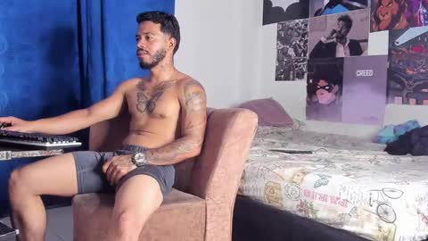 Snapshot of davide_daniels chatting on 03.03.26 Davide online show from 03.03.26