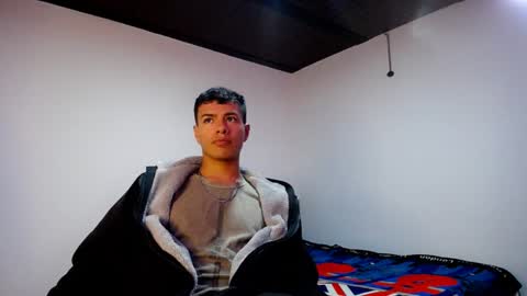 Snapshot of davidkaloc chatting on 12.30.24 David online show from 12.30.24