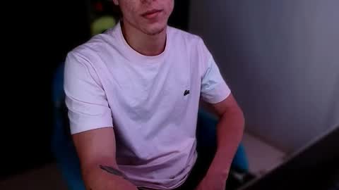 davidsalazar33 online show from 11.13.25