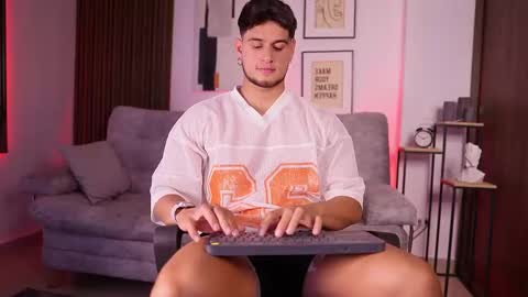 Davies brown    schedule 12pm to 5pm col time online show from 09.21.25