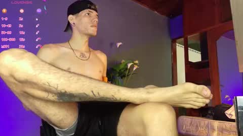 daviid_huge online show from 10.12.25