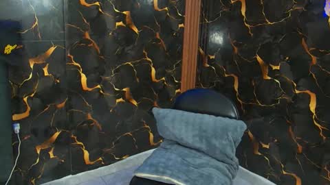 Snapshot of davilap_toyboy chatting on 01.12.26 davilap toyboy online show from 01.12.26