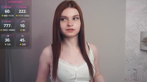 Snapshot of davinagreengo chatting on 05.06.26 Louise online show from 05.06.26