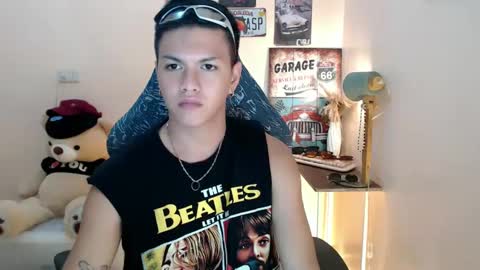 Snapshot of dax_x chatting on 12.28.24 JC LOVER BOY online show from 12.28.24