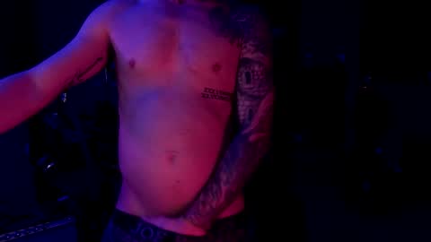 Snapshot of day__tripper chatting on 01.17.26 day tripper online show from 01.17.26