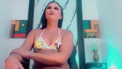 dayana_dias online show from 04.10.26