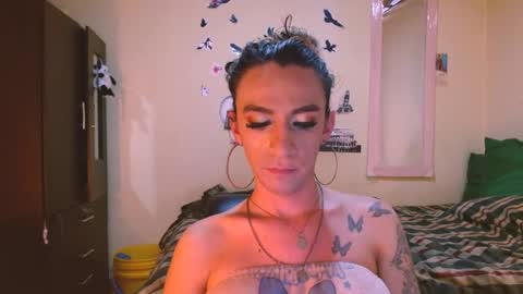 dayanna_01_ online show from 04.30.26