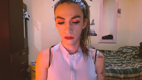 dayanna_01_ online show from 05.12.26